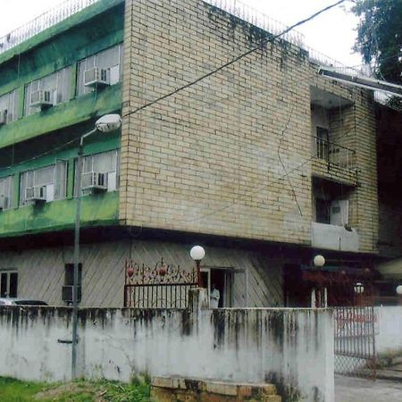 لاكناو Charans Guest House المظهر الخارجي الصورة