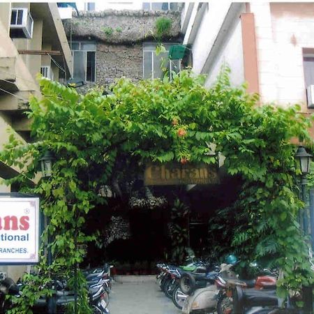 لاكناو Charans Guest House المظهر الخارجي الصورة
